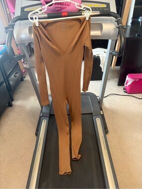 Ribbed Long Sleeve Brown Jumpsuit